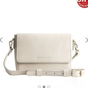 Portland Leather medium Metro Crossbody